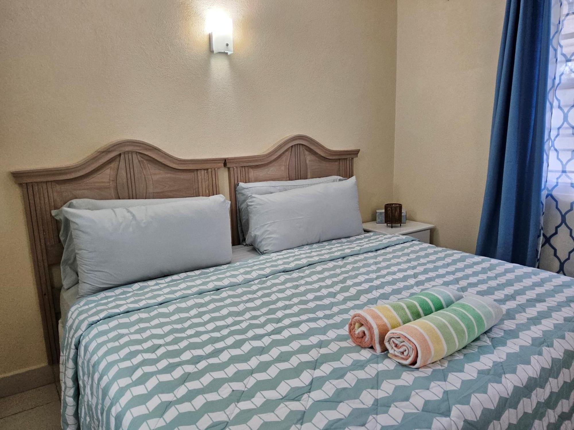 Ocean Bliss Apartments Крайст Чърч Екстериор снимка